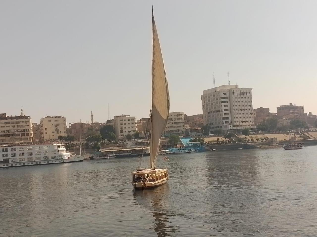 Nile Felucca Adventure Hotel Aswan Luaran gambar