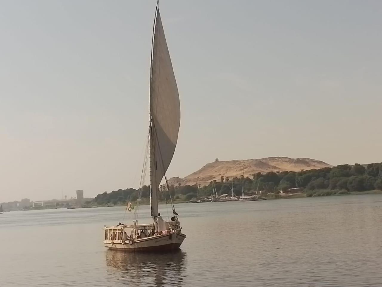 Nile Felucca Adventure Hotel Aswan Luaran gambar