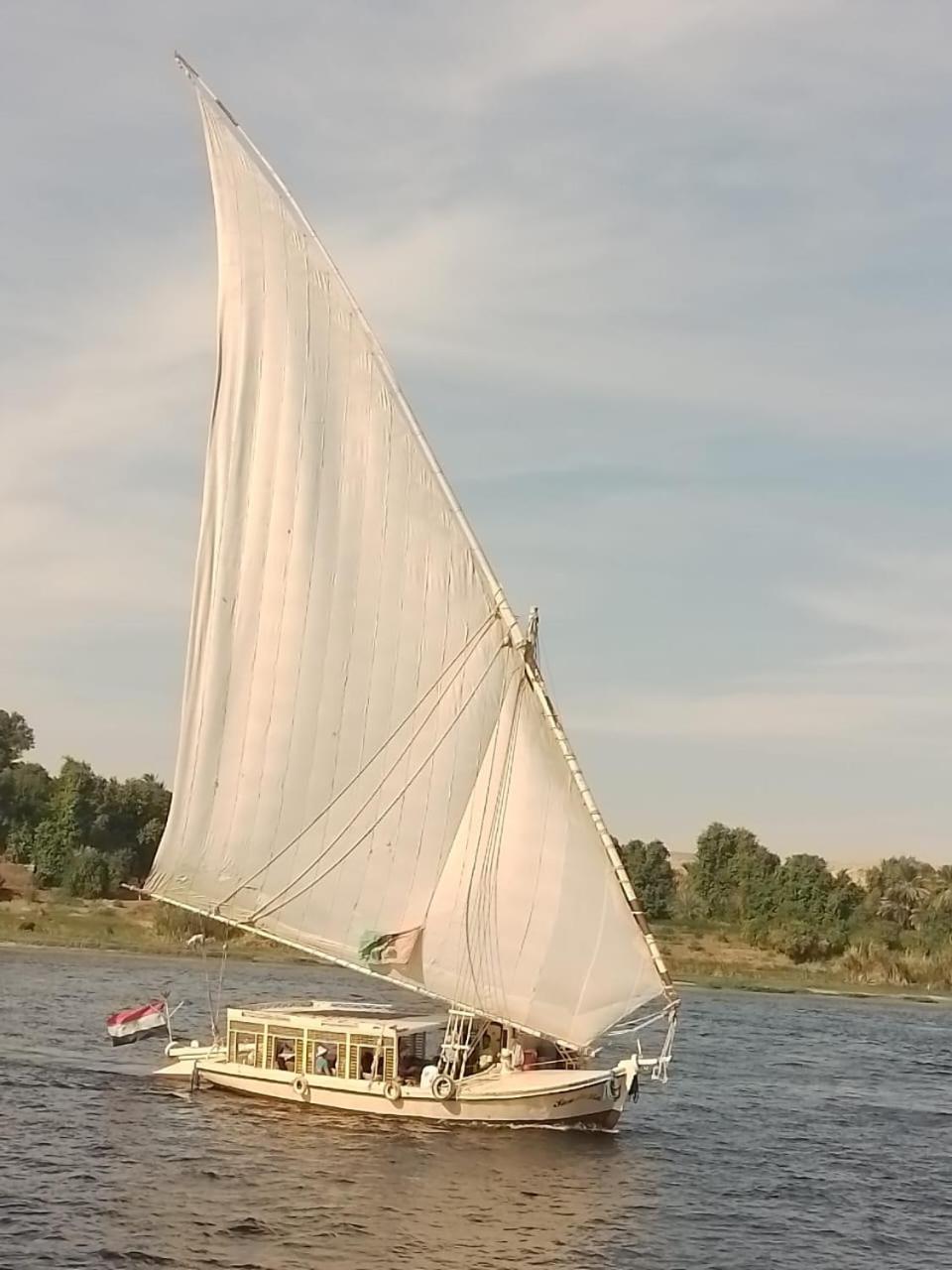 Nile Felucca Adventure Hotel Aswan Luaran gambar